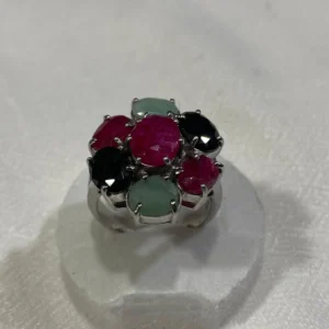 Stylish silver ring