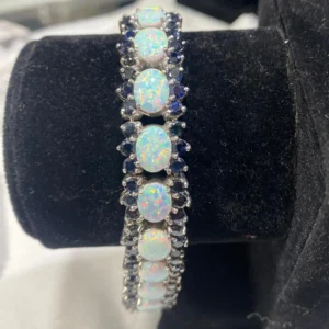 Women’s Luxury Bracelet